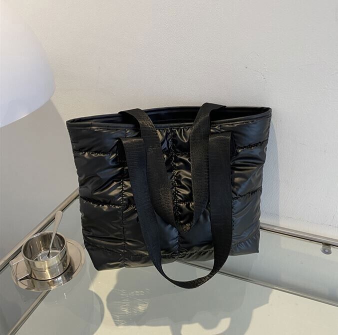 Women Fashion Shoulder Bag Large Capacity Cotton Padded Tote Handbags for traval