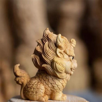 Kylin Thuja Wood Hand Piece Car Tea Table Decor Portable Wenwan Carved Craft