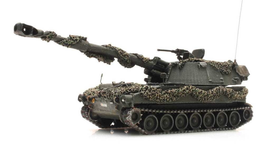 ARTITEC B M109 A2 155mm ready for combat with net 1/87 FINISHED MODEL TANK