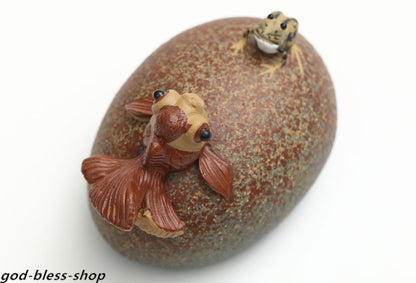 China yixing zisha tea pet clay water squirting tea play frog fish home ornament