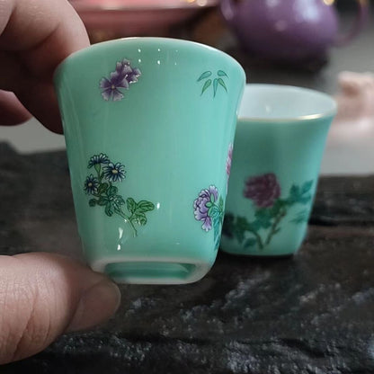 chinese jingdezhen porcelain famille rose tea cup :green flower