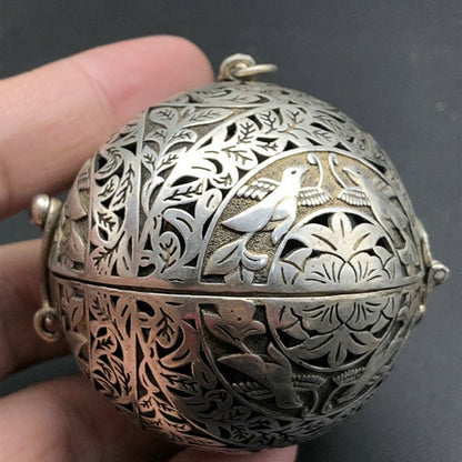 Exquisite Old Chinese tibet silver handcarved flowers bird Hang incense burner 3