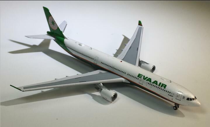 Aviation EVA Air Airbus A330-300 B-16338 1/400 diecast plane model aircraft