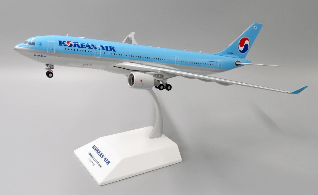 1:200 30CM JC Wings KOREAN AIR AIRBUS A330-200 Passenger Airplane Diecast Model