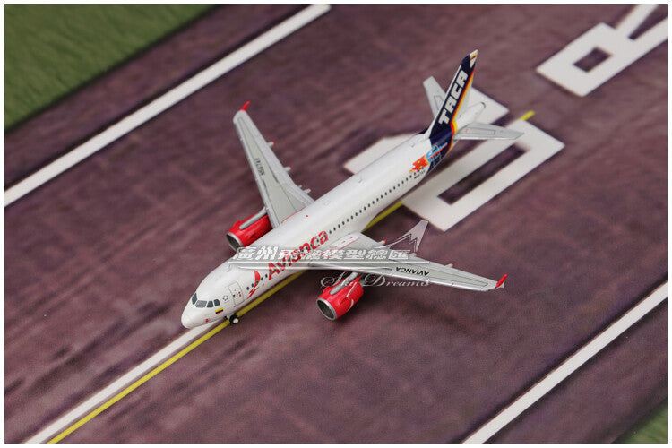 1:400 GeminiJets Avianca BOEING A320 Airplane Diecast Plane Aircraft Model