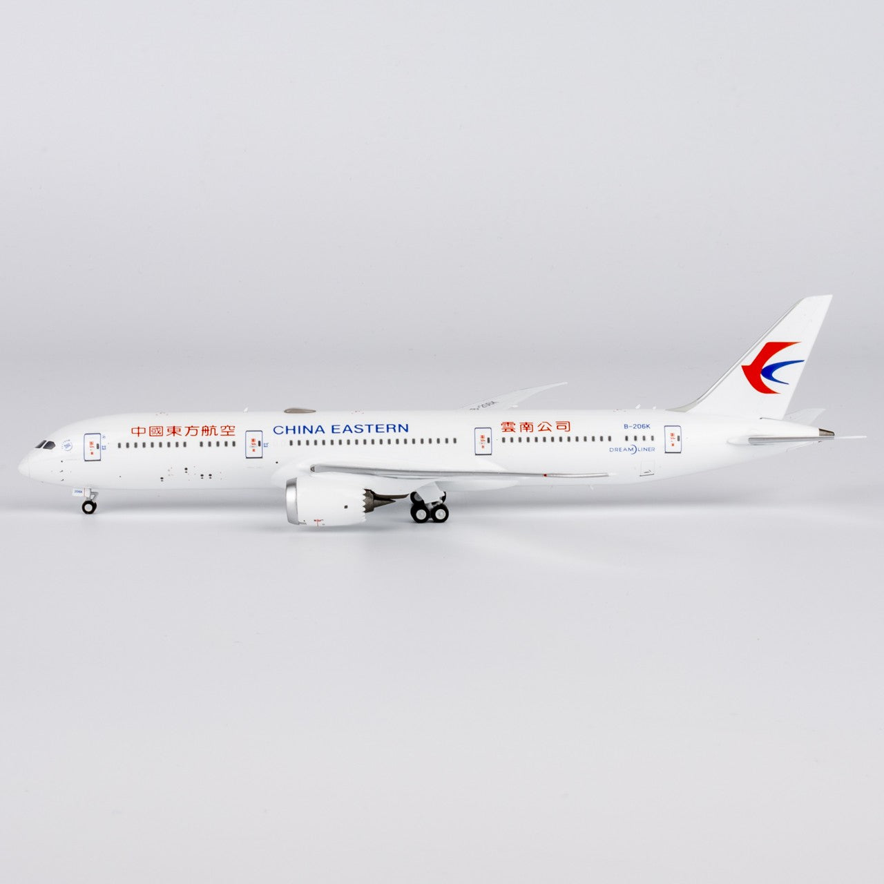 1:400 NGmodels China Eastern Boeing 787-9 Passenger Airplane Diecast Plane Model