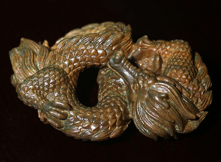 7.8*5.5*3 CM Hand Carved Green Sandalwood Netsuke: Dragon