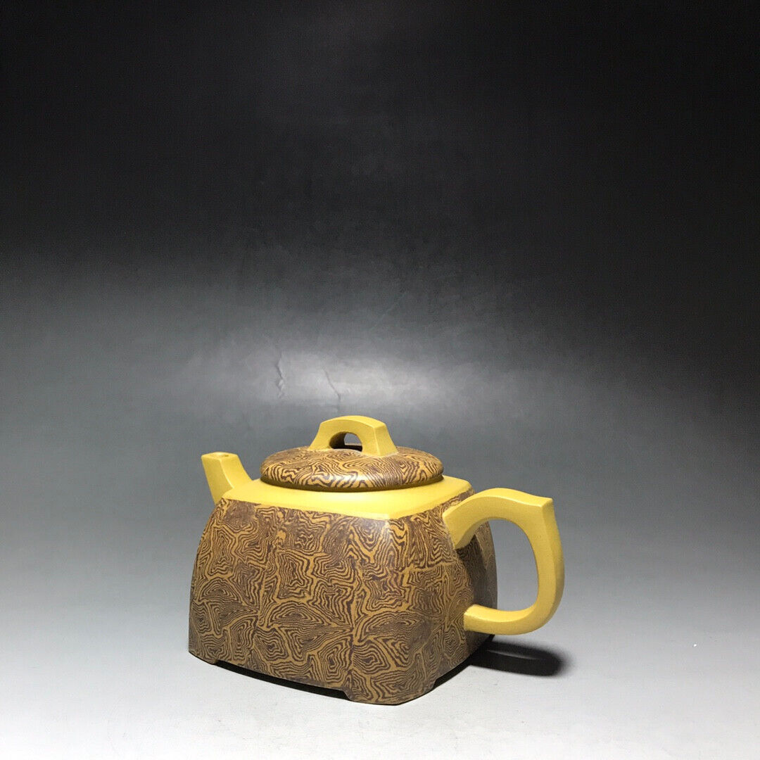 Chinese Yixing Zisha Clay Handmade Exquisite Teapot （四方胶泥 底款：王明洲）