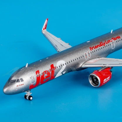 1:400 Geminijets Jet2 Airbus A321neo Passenger Airplane Diecast Model
