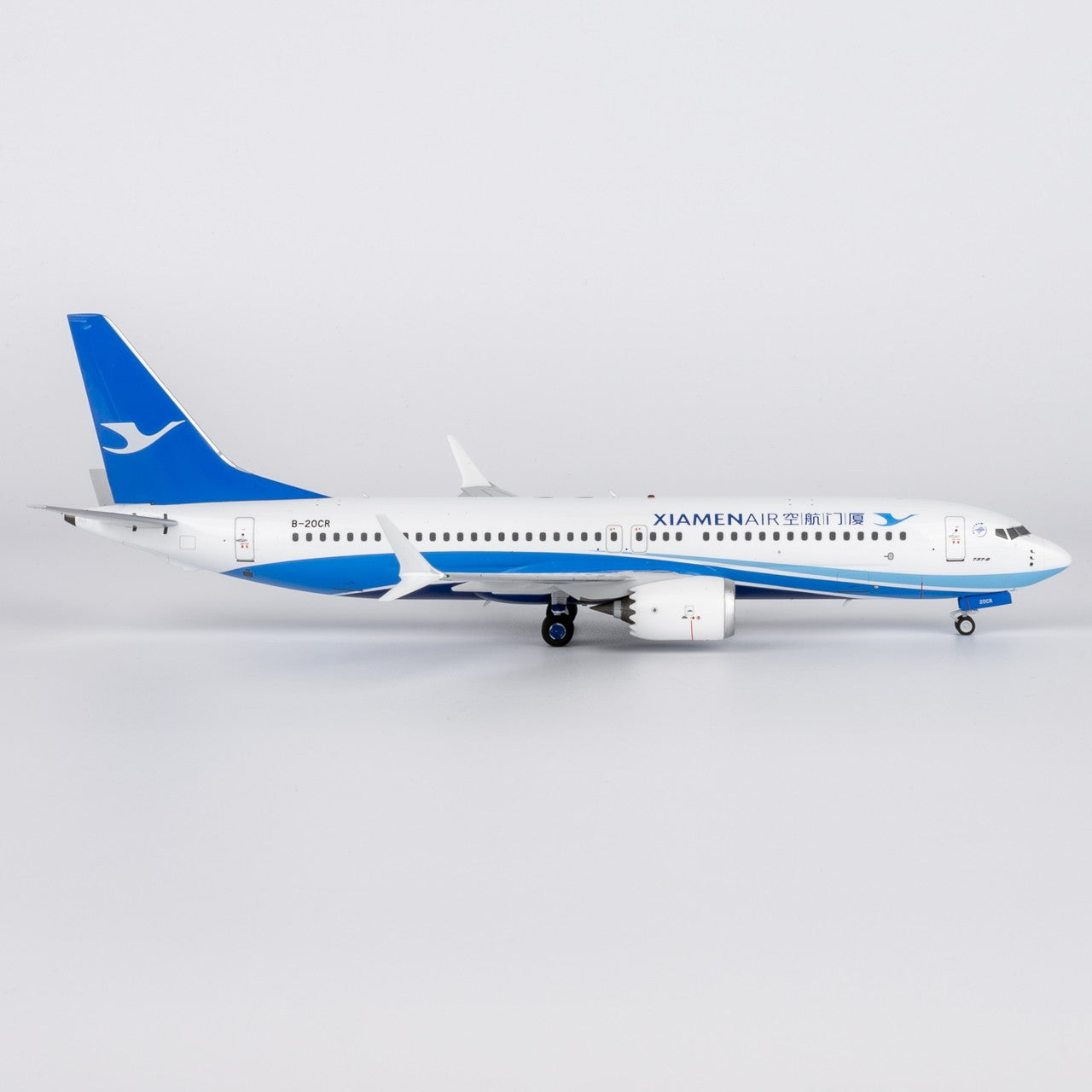1:200 XiamenAir CCP XiamenAir B737 MAX 8 Passenger Airplane Diecast Plane Model