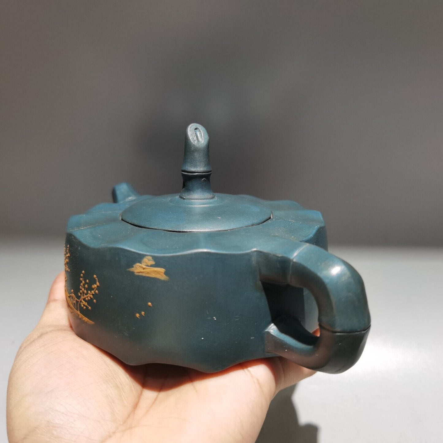 Chinese Yixing Zisha Clay Handmade Exquisite Teapot（顶天立地壶 底款：顾景舟）