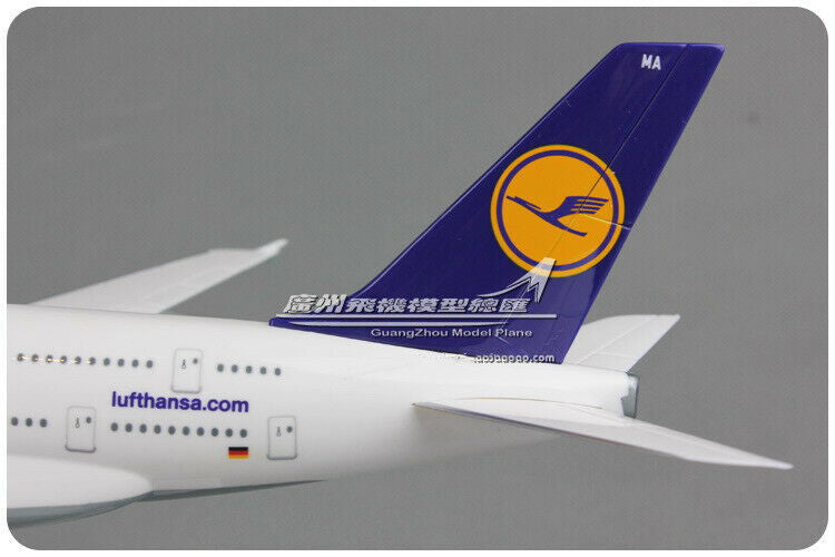 1:250 30CM Lufthansa AIRBUS A380 Passenger Airplane ABS Plastic Aircraft Model
