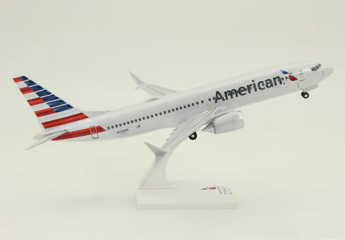 1:200 31CM RISESOON American BOEING 737 MAX 8 Airplane ABS Plastic Plane Model