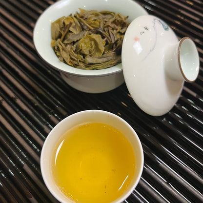 Yun Nan Jin Cha * 2019 Xiaguan Baoyan Toucha Raw Mushroom Tuo Puer Tea 250g