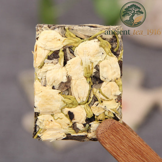 9pc*7g 2025 Yunnan Jasmine White Tea Small Square Pieces Flower Tea