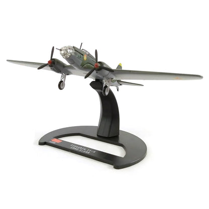 Alloy 1/144 Scale WWII Soviet IIyushin II-4 Bomber Plane Model Decor Collection