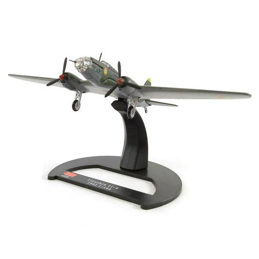 Alloy 1/144 Scale WWII Soviet IIyushin II-4 Bomber Plane Model Decor Collection