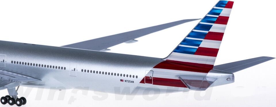 1:200 37CM Hogan American BOEING 777-300ER Passenger Airplane ABS Plastic Model