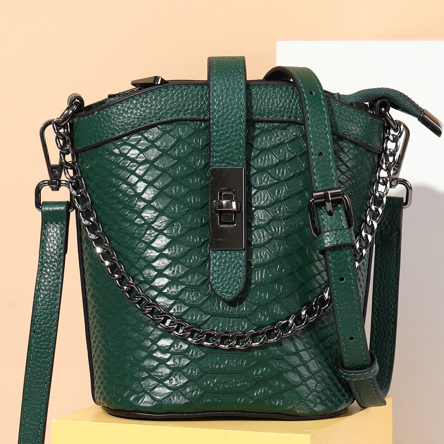 New Designer Womens Genuine Leather Shoulder Bag Snake Embroidered Small Handbag