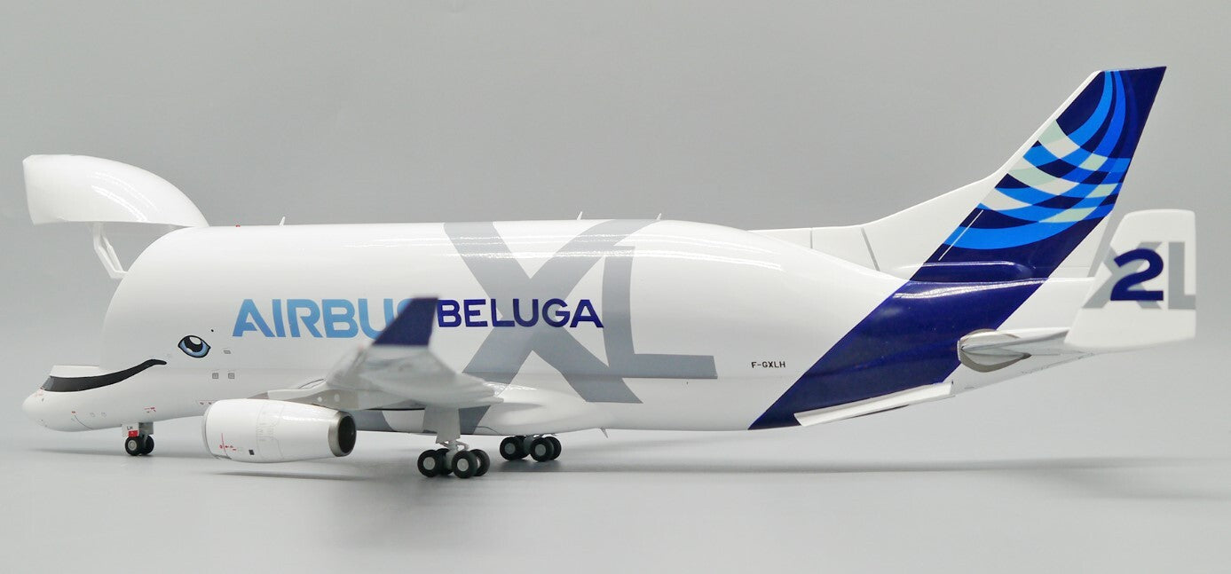 1:200 JC Wings AIRBUS BELUGA AIRBUS A330-743L 2 Airplane Diecast Aircraft Model