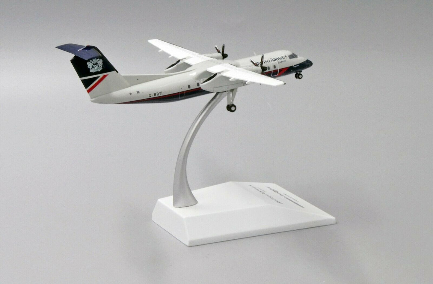 1:200 JC Wings BRITISH AIRWAYS Bombardier Dash 8 Q300 Airplane Diecast Model