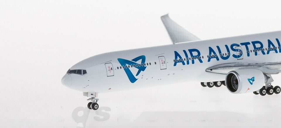 1:400 Phoenix AIR AUSTRAL BOEING 777-300ER Passenger Airplane Diecast Model