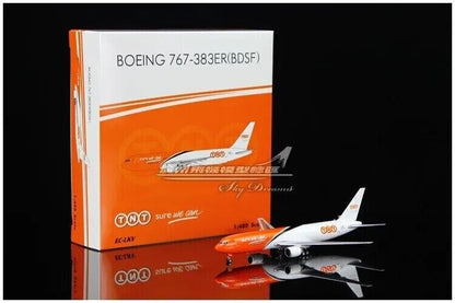 1:400 Phoenix TNT BOEING 767-300ER Passenger Airplane Diecast Aircraft Model