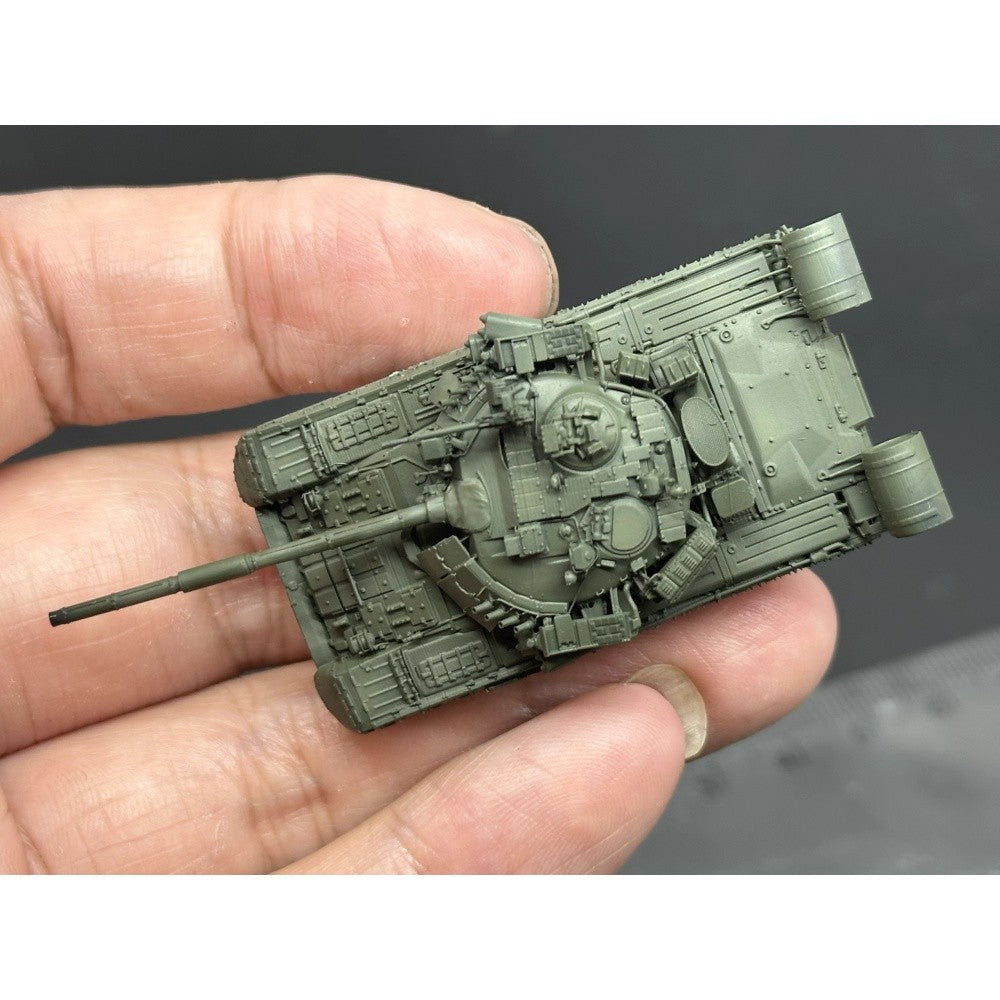 1/144 Russian T-80UM2 Main Battle Tank Painted Finished Model