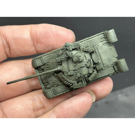 1/144 Russian T-80UM2 Main Battle Tank Painted Finished Model