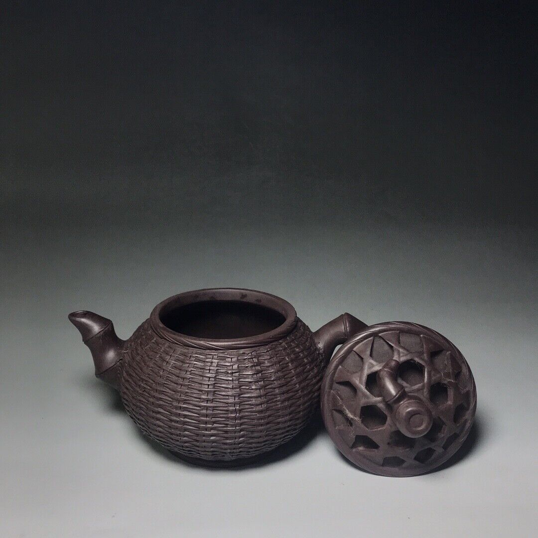 Chinese Yixing Zisha Clay Handmade Exquisite Teapot（竹编壶 底款：王国望）