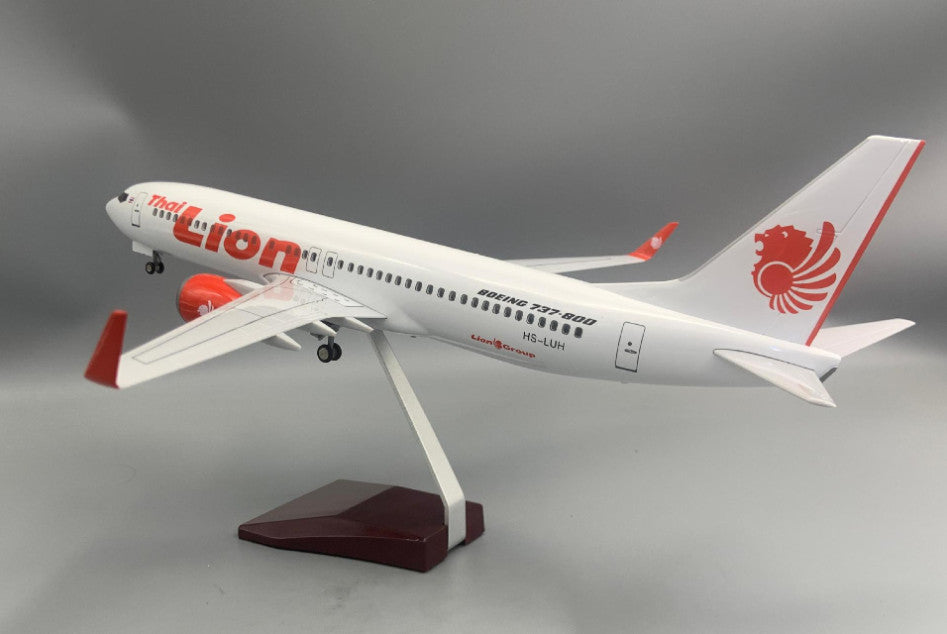 1:80 47CM Thai Lion BOEING 737-800 Airplane Landing Gear Resin Aircraft Model