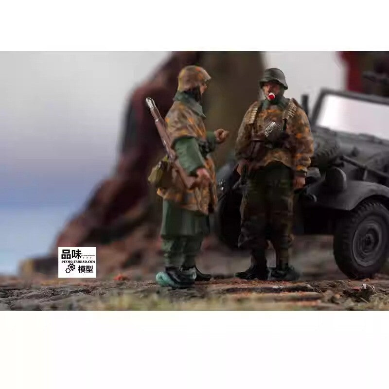 1/72 German Winter Battlefield March 4pcs Soldier Inspection Team Finished Model