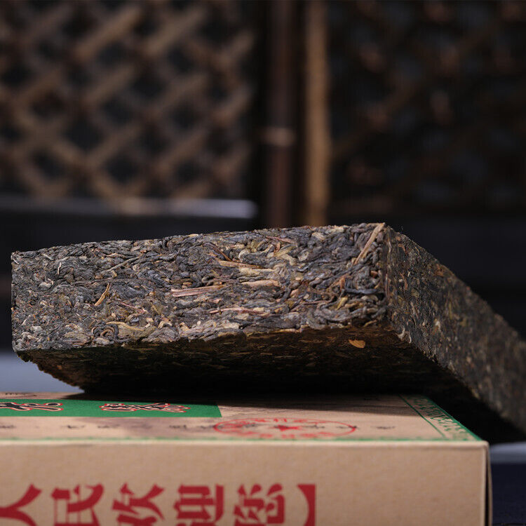 1000g Yunnan Raw Puerh Tea 2012 Year Yiwu Pu-erh Shencha Chinese Pu'er Green Tea
