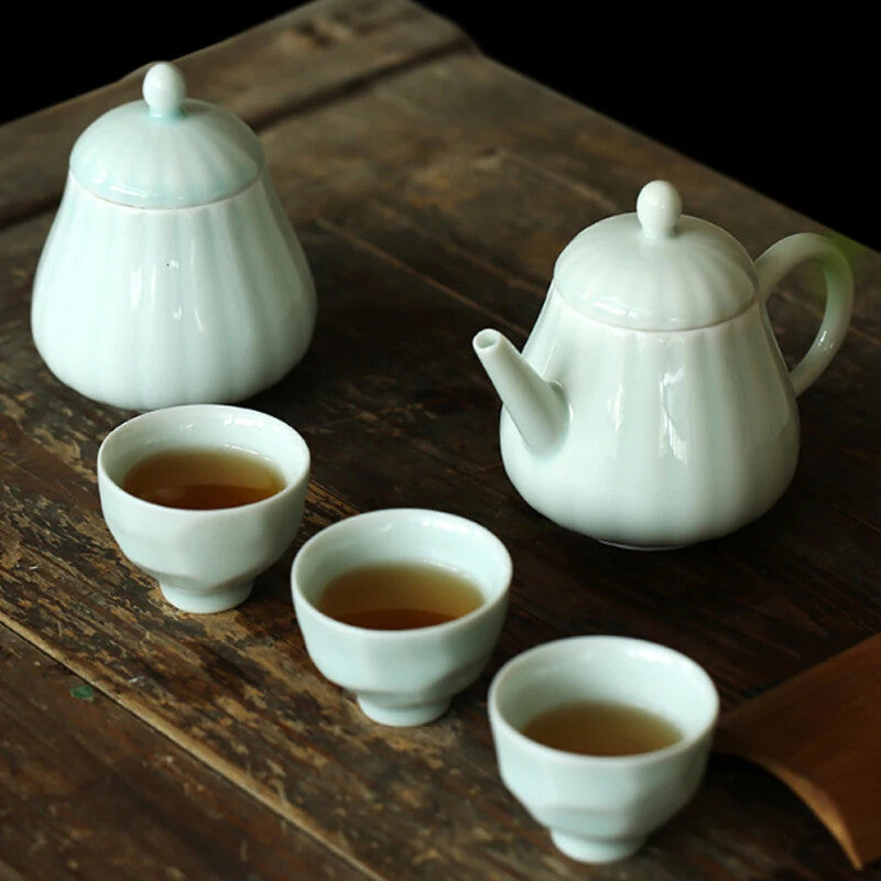 1pc 4.92" White Porcelain Celadon Ceramic Teapot Filter Simple Retro Teapot Gift