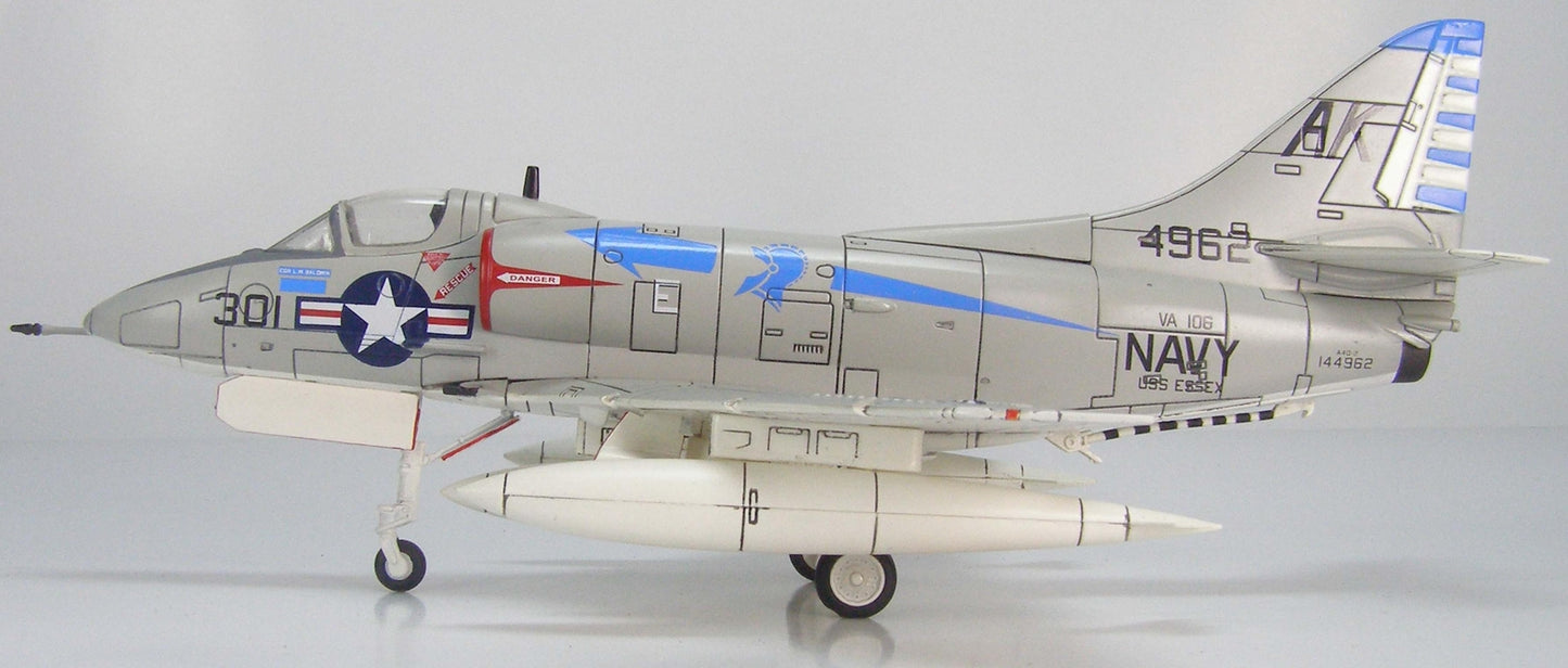 HOBBY MASTER A-4B USN VA-106 Gladiators AK301 1/72 diecast plane model aircraft