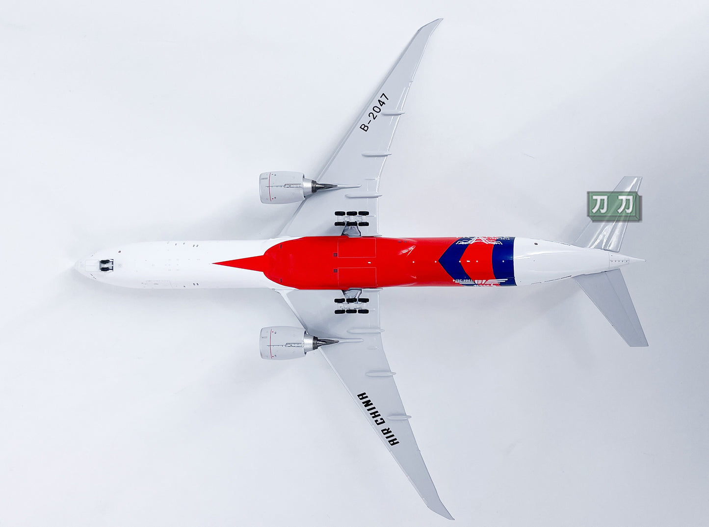 1:400 NG Models AIR CHINA B777-300ER B-2047 Airplane Diecast Aircraft Model