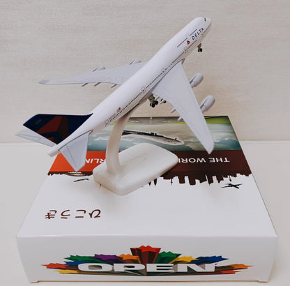 20CM DELTA BOEING 747-400 N670US Passenger Aircraft Plane Diecast Airplane Model