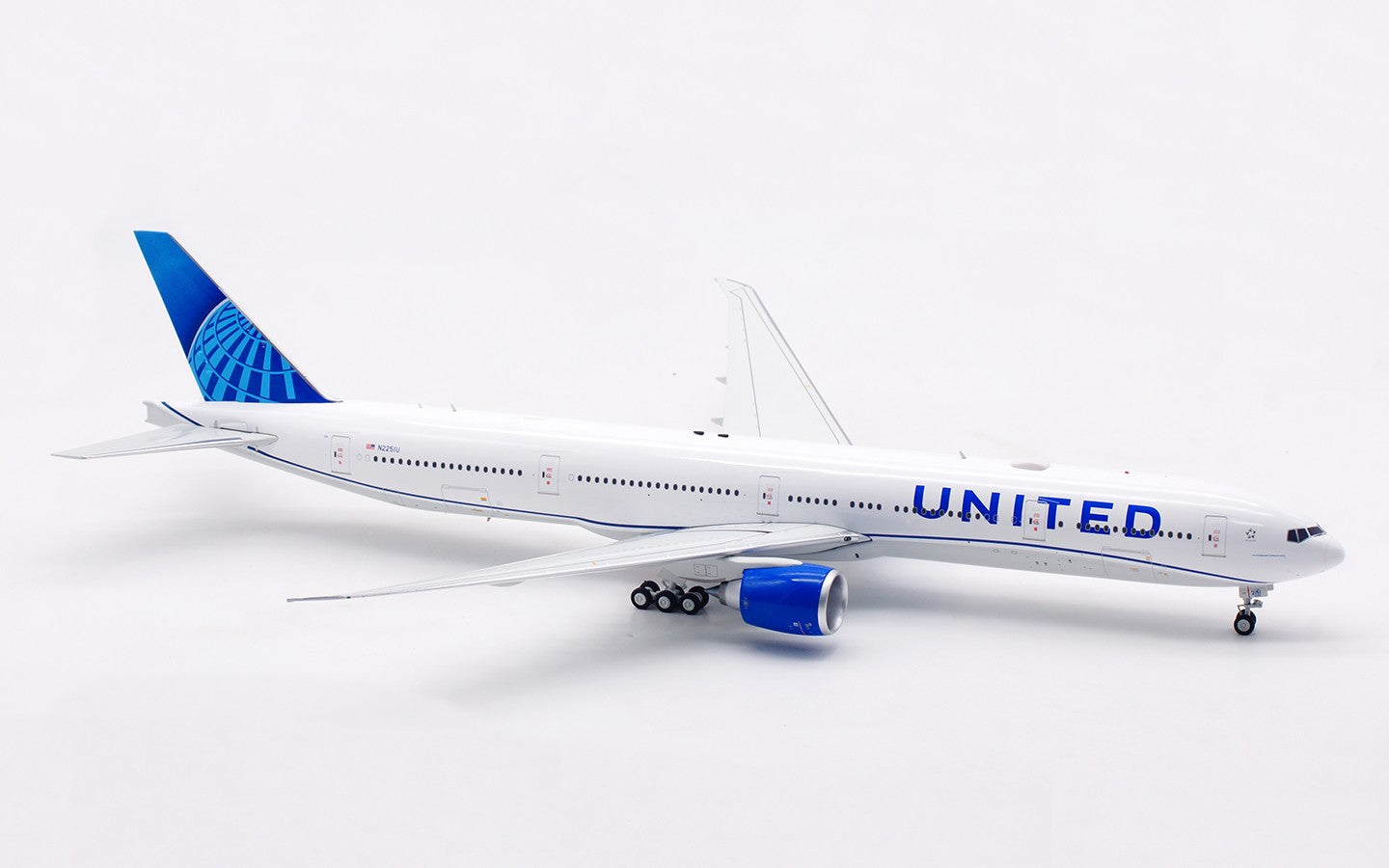 1:200 InFlight United Airlines B777-300 N2251U Airplane Diecast Aircraft Model