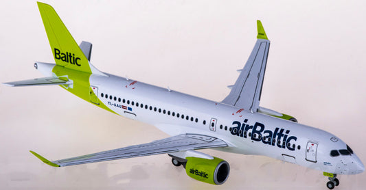 1:200 Herpa airBaltic AIRBUS A220-300 Passenger Plane Diecast Aircraft Model