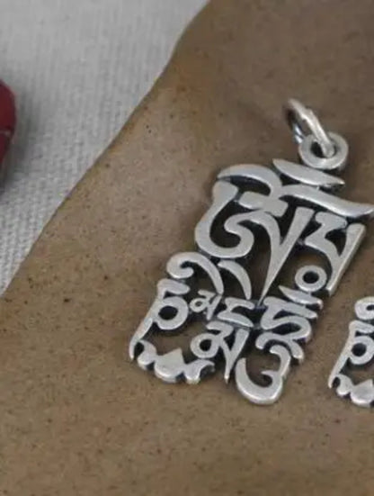 Tibetan Six Words Pendant Buddhist OM Mani Padme Hum Pendant Tibetan Pendant