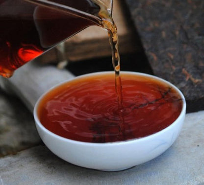 Menghai Classics Aged Puerh Tea 7562 Cooked Tea 250g