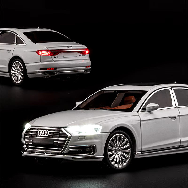 New 1:24 AUDI A8 Alloy Car Model Diecast Metal Toy Vehicles Car Model High Simul