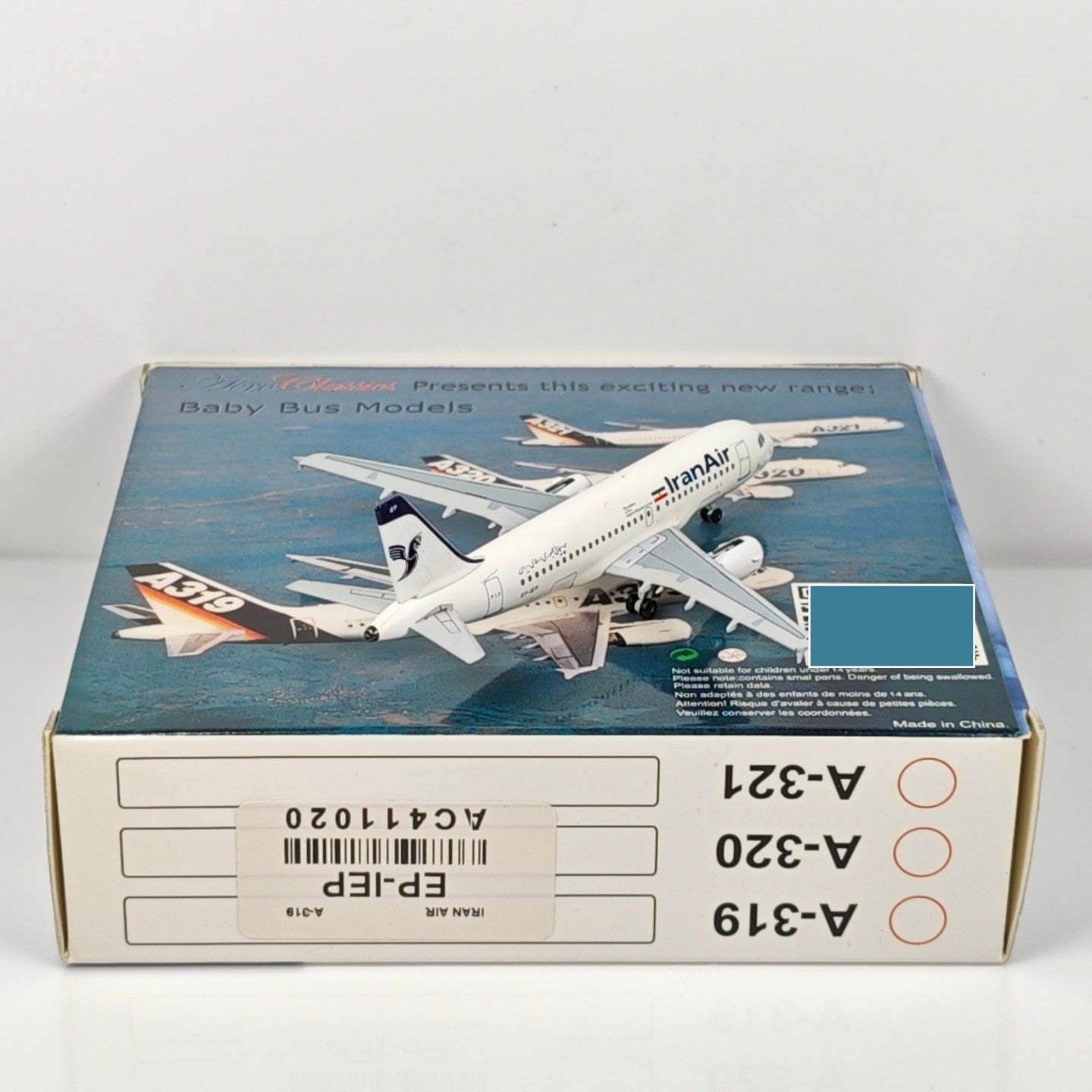1:400 Aeroclassics Iran Air Airbus A319 EP-IEP Passenger Plane Diecast Model