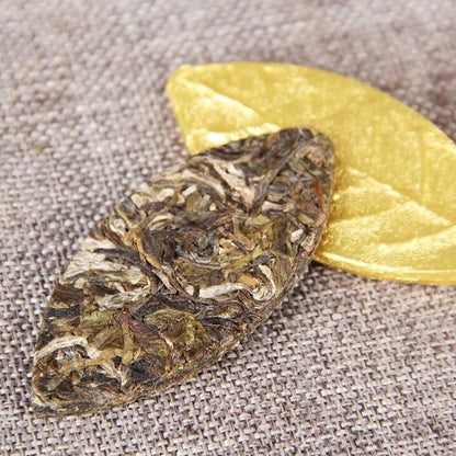 500g LaoBanZhang ancient puerh trees tea Gold leaf Raw pu-erh Uncooked puerh tea