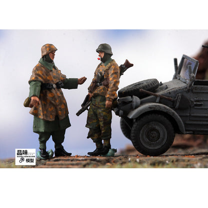 1/72 German Winter Battlefield March 4pcs Soldier Inspection Team Finished Model