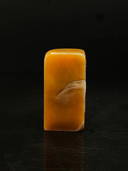 Chinese Natural Shoushan Stone Hand-carved Exquisite Landscape Figure Seal 31295