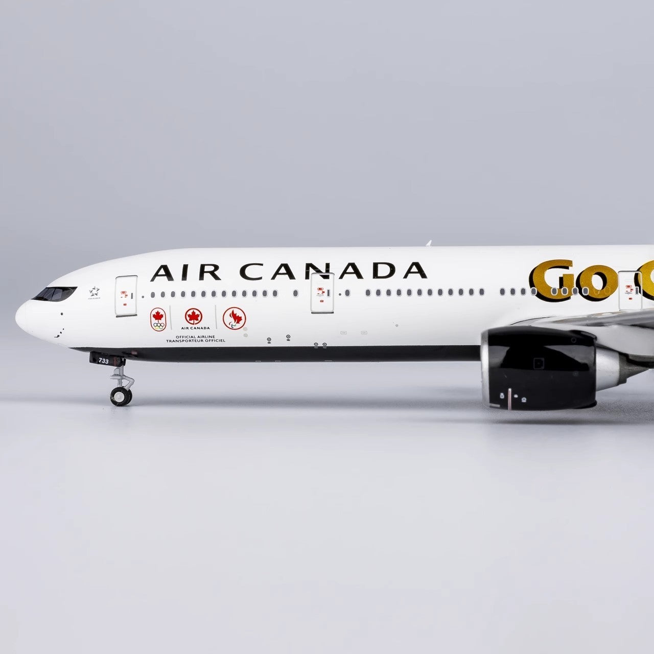 1:400 NGmodels Air Canada B777-300ER Passenger Airplane Diecast Plane Model