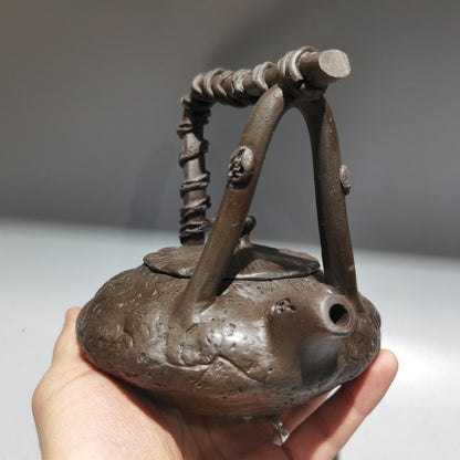 Chinese Yixing Zisha Clay Handmade Exquisite Teapot （藤把提梁壶 低款：供春 )