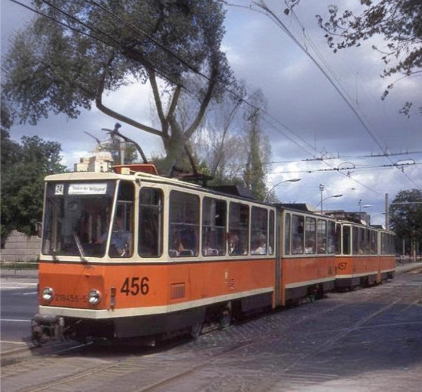 1:43 PremiumClassixxs BVB Berlin 1987 TATRA-KT4 Tram Passenger Car Diecast Model