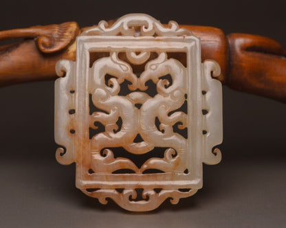 Chinese Old Natural Hetian Jade Carved Exquisite Unique Figurine Pendant Jewelry